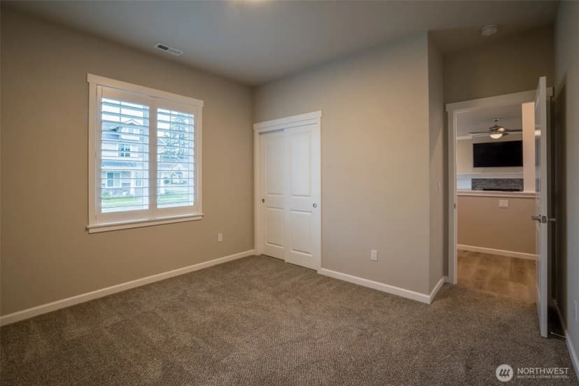 Property photo for 3646 22nd Avenue Ne, Olympia photo 10