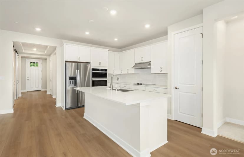 Property photo for 23455 Marinwood Circle Ne Road Ne #0712, Kingston photo 10