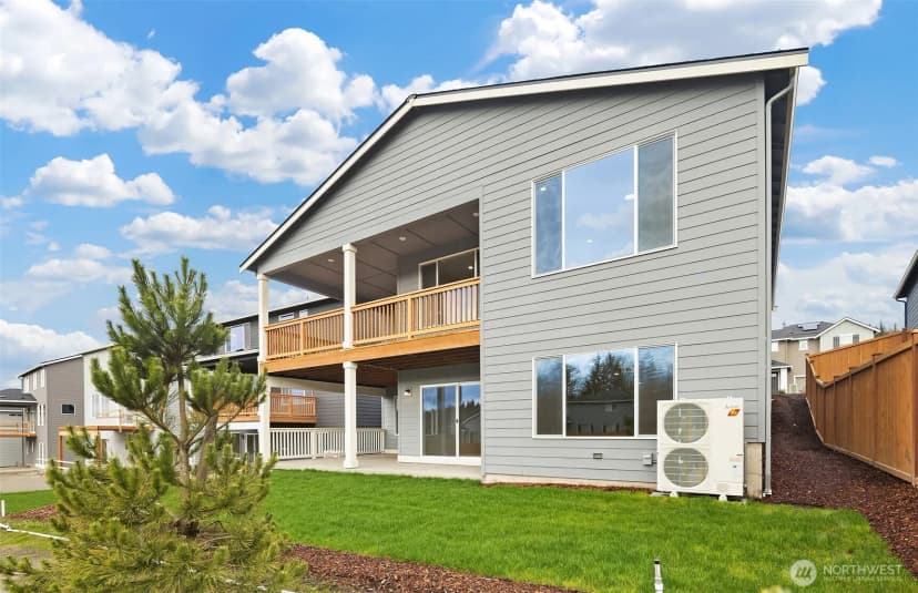 Property photo for 23455 Marinwood Circle Ne Road Ne #0712, Kingston photo 25