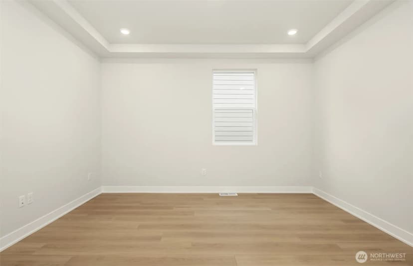 Property photo for 23455 Marinwood Circle Ne Road Ne #0712, Kingston photo 5