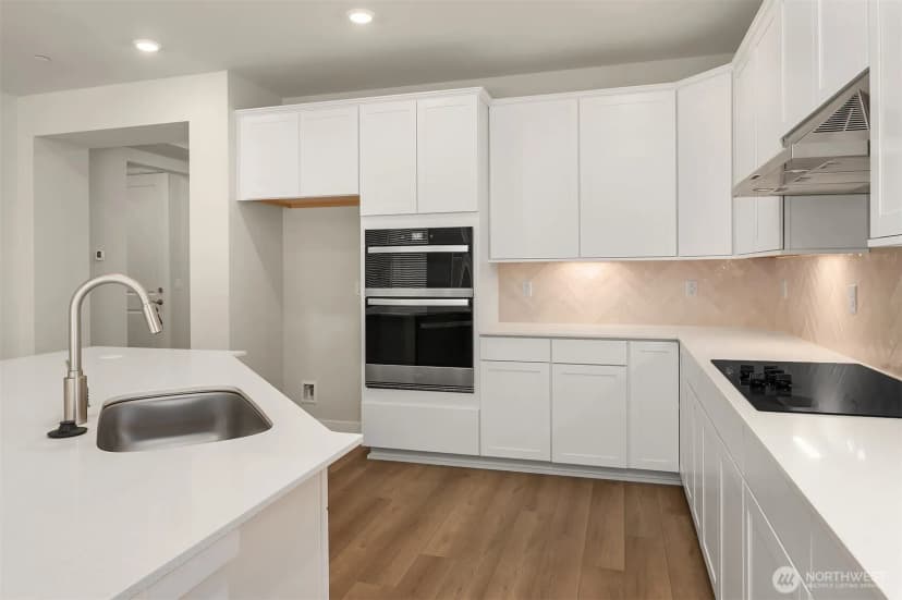 Property photo for 23430 Marinwood Circle Ne #1712, Kingston photo 13