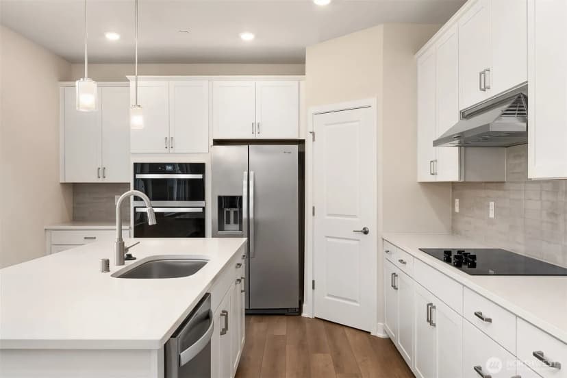 Property photo for 23839 Marinwood Circle Ne #03612, Kingston photo 11