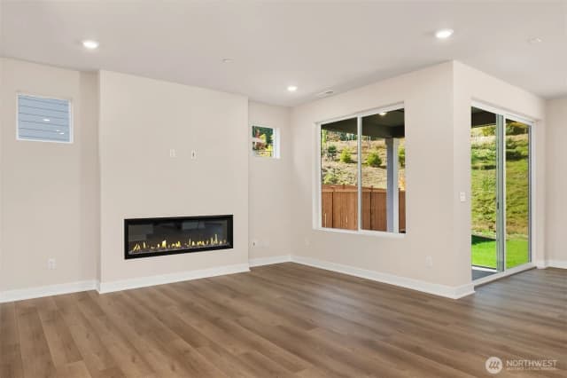 Property photo for 23839 Marinwood Circle Ne #03612, Kingston photo 4