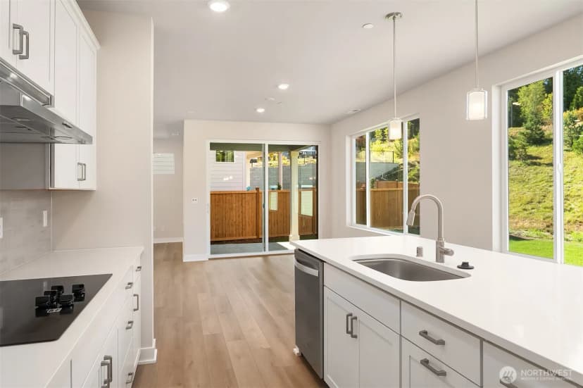Property photo for 23839 Marinwood Circle Ne #03612, Kingston photo 8