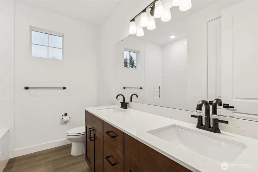 Property photo for 10505 134th Drive Ne #104, Lake Stevens photo 14