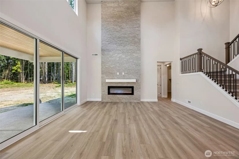 Property photo for 10505 134th Drive Ne #104, Lake Stevens photo 12