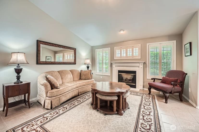 Property photo for 14 Lakewood Oaks Drive Sw, Lakewood