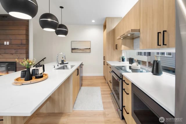 Property photo for 926 Nw 58th Street, Seattle photo 5