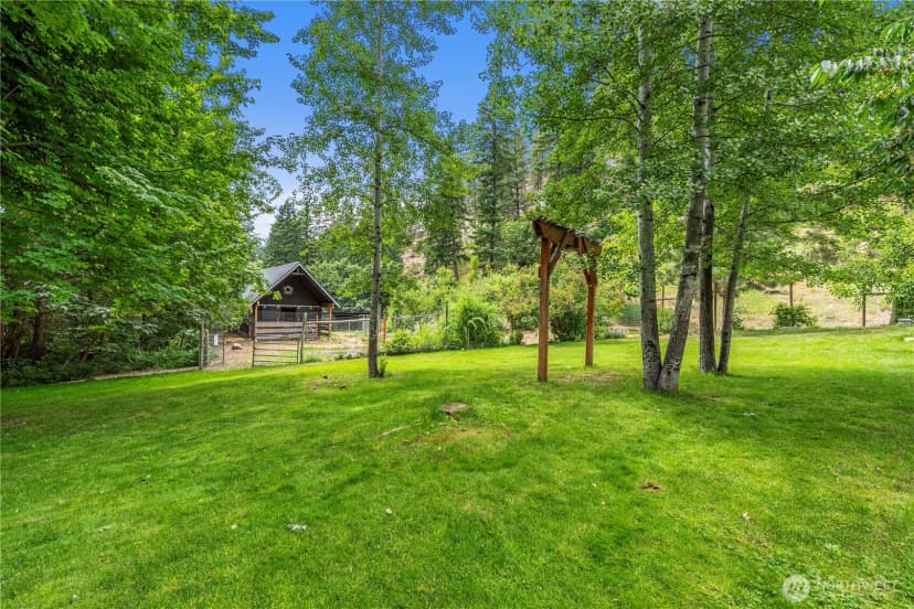 Property photo for 359 Timber Ridge Canyon Road, Leavenworth photo 28