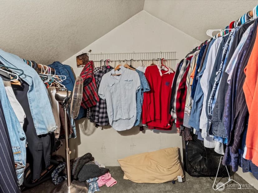 Property photo for 13050 33rd Avenue S, Tukwila photo 25