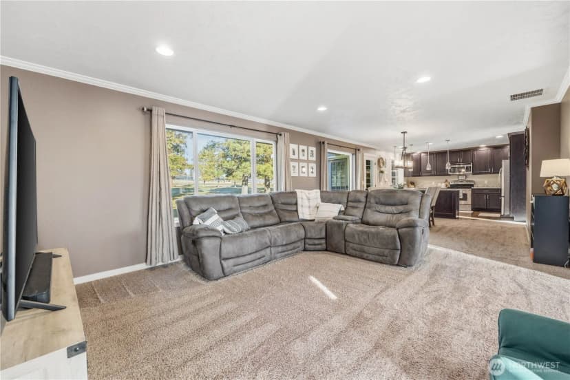 Property photo for 99 Golf Course Drive, Pateros photo 6