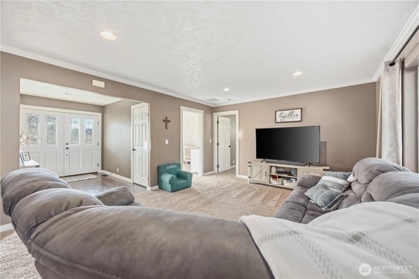 Property photo for 99 Golf Course Drive, Pateros photo 8