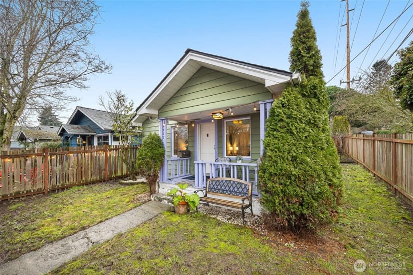 Property photo for 4602 6th Avenue Nw, Seattle photo 3