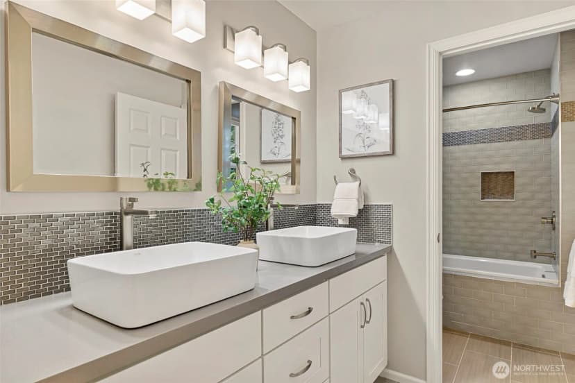 Property photo for 25852 Se 22nd Place, Sammamish photo 24