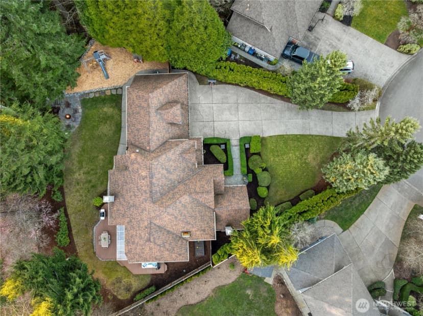 Property photo for 25852 Se 22nd Place, Sammamish photo 35