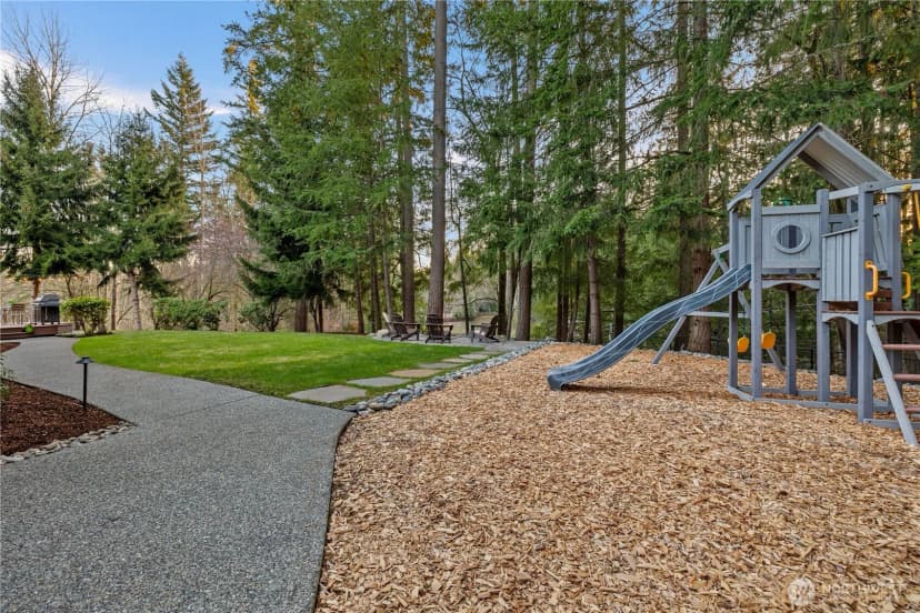 Property photo for 25852 Se 22nd Place, Sammamish photo 33
