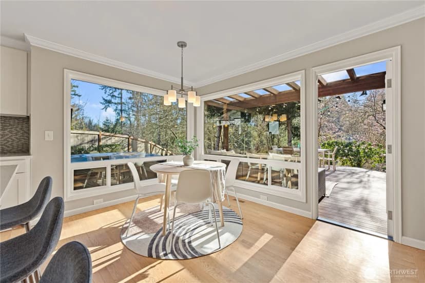 Property photo for 25852 Se 22nd Place, Sammamish photo 13