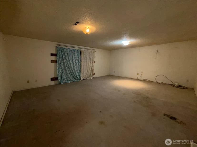Property photo for 7106 38th Drive Se, Lacey photo 22