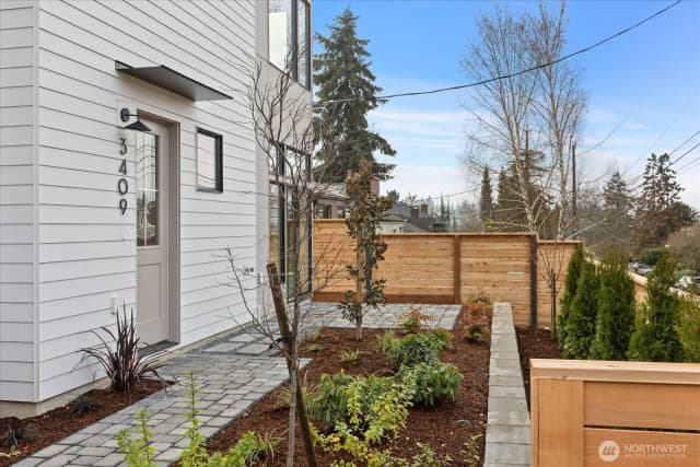 Property photo for 3409 Nw 57th Street, Seattle photo 4
