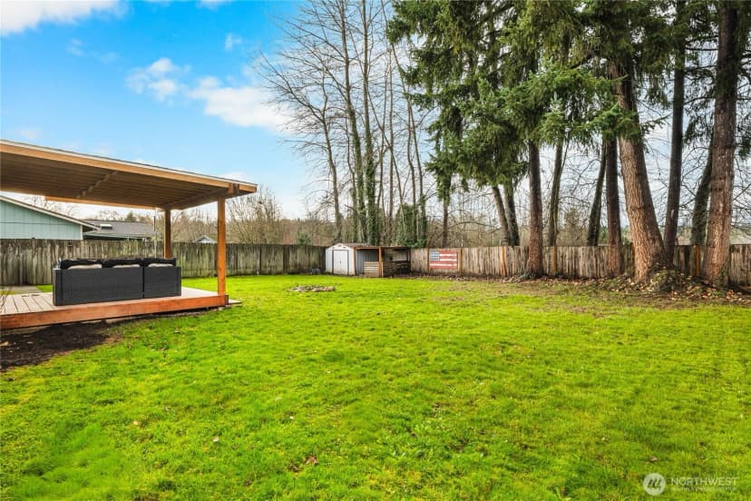 Property photo for 924 9th Street Sw, Puyallup photo 31