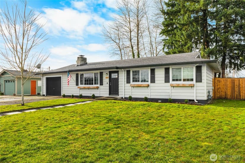 Property photo for 924 9th Street Sw, Puyallup photo 3