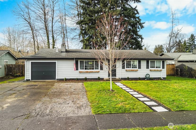Property photo for 924 9th Street Sw, Puyallup photo 35