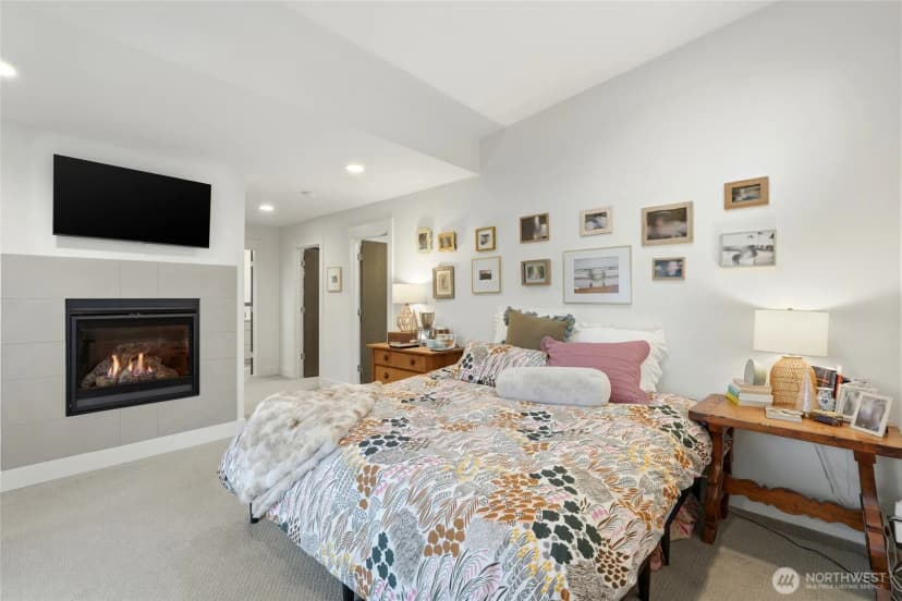Property photo for 5634 Fauntleroy Way Sw #a, Seattle photo 29