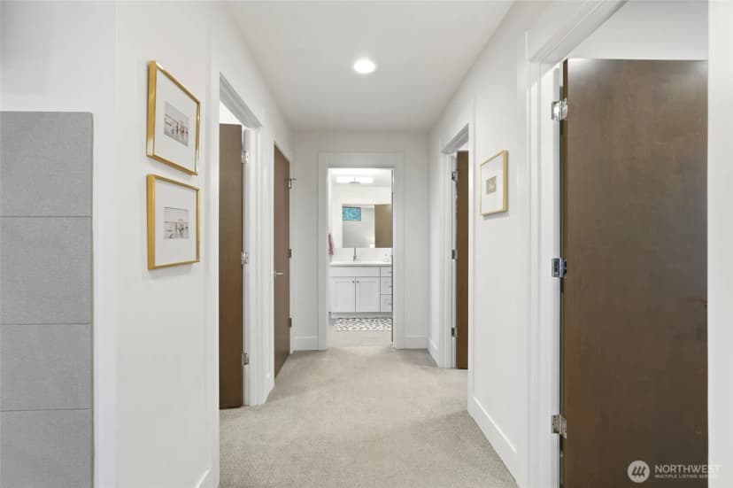 Property photo for 5634 Fauntleroy Way Sw #a, Seattle photo 30