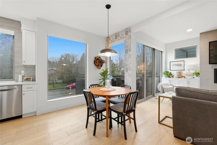 Property photo for 5634 Fauntleroy Way Sw #a, Seattle photo 17