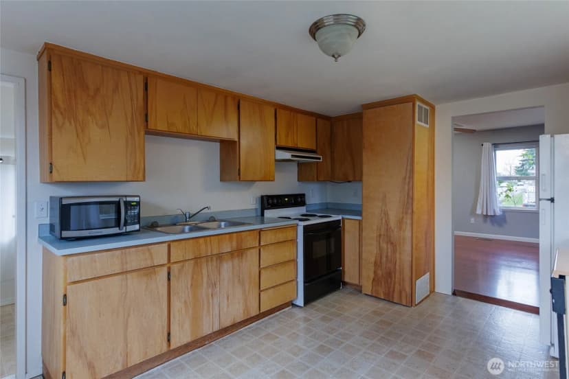 Property photo for 6142 S Park Avenue, Tacoma photo 6