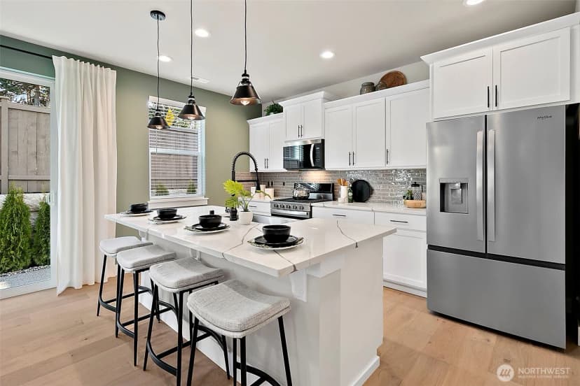 Property photo for 20912 99th Place S, Kent photo 16