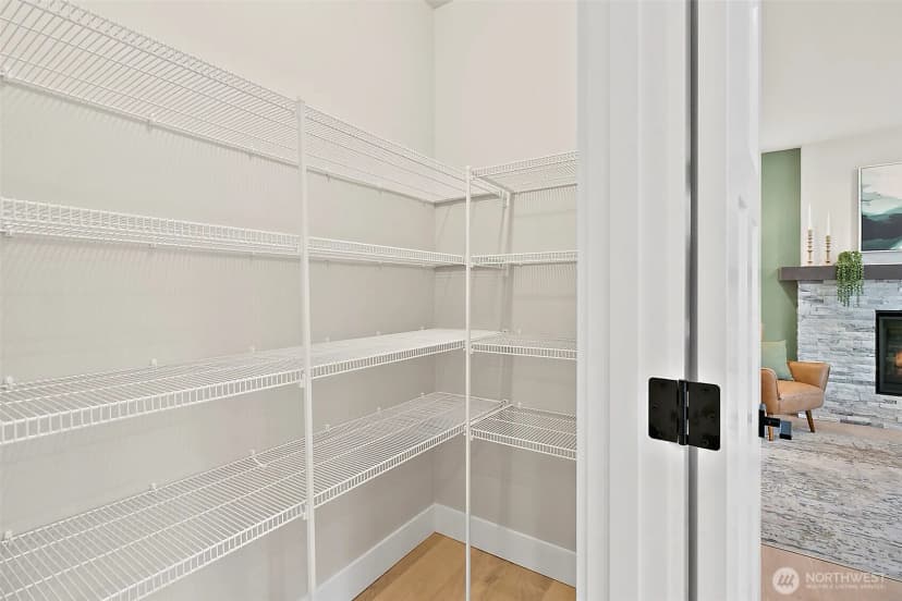 Property photo for 20912 99th Place S, Kent photo 17