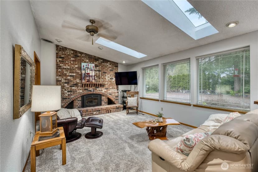 Property photo for 4212 80th Avenue Nw, Gig Harbor photo 6