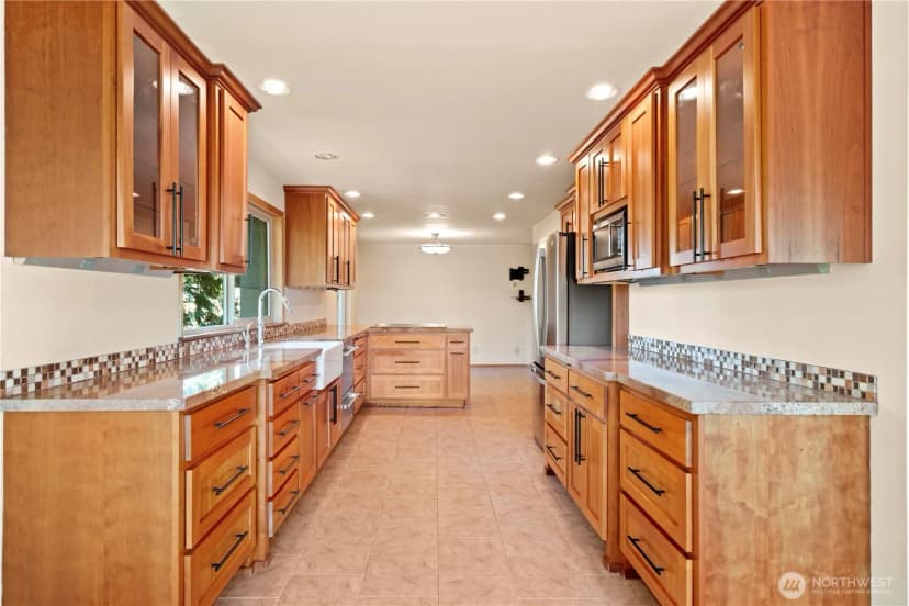 Property photo for 132 N 132nd Street #402, Seattle photo 21