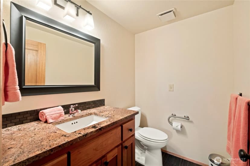 Property photo for 132 N 132nd Street #402, Seattle photo 35