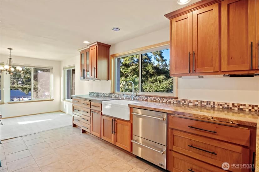 Property photo for 132 N 132nd Street #402, Seattle photo 20