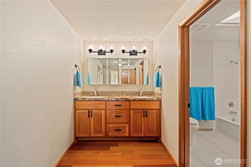 Property photo for 132 N 132nd Street #402, Seattle photo 9