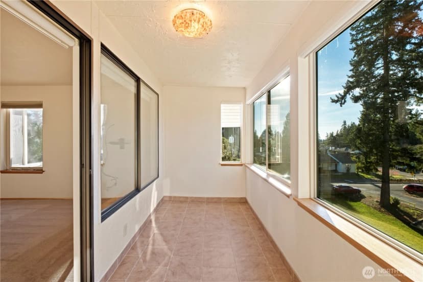 Property photo for 132 N 132nd Street #402, Seattle photo 15