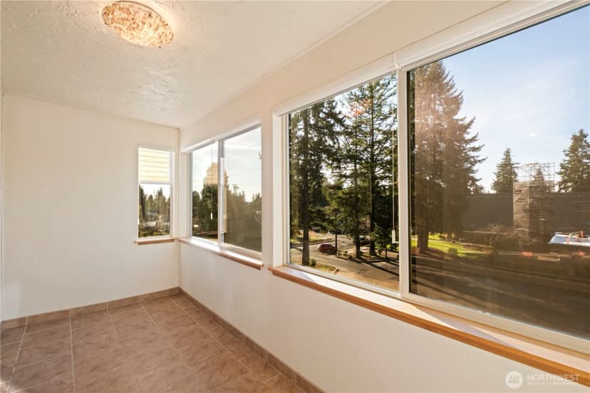 Property photo for 132 N 132nd Street #402, Seattle photo 14
