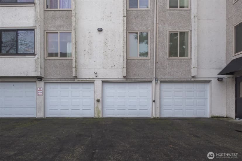 Property photo for 132 N 132nd Street #402, Seattle photo 37