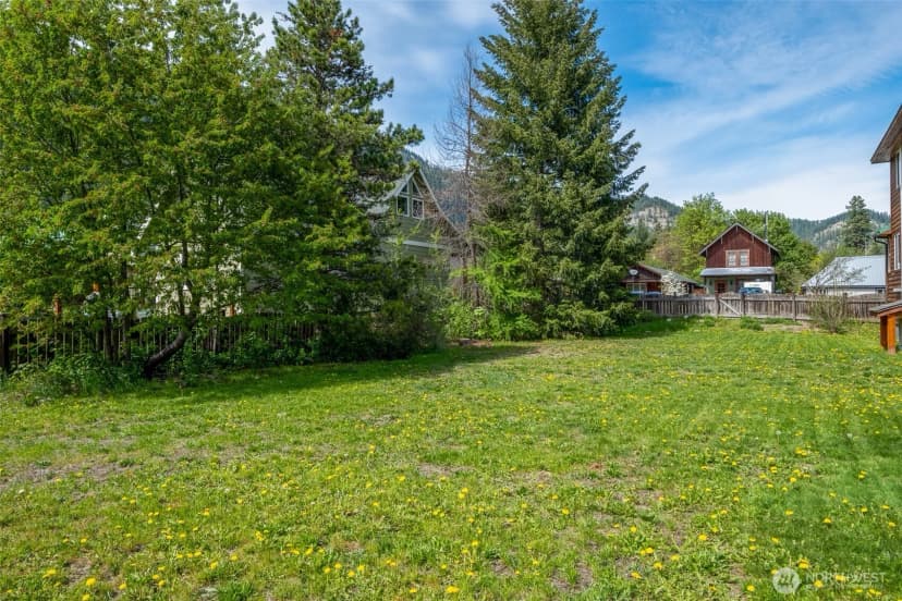Property photo for 1 Park, Leavenworth