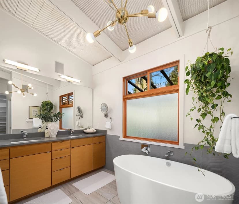 Property photo for 2826 Sw 170th Street, Burien photo 21