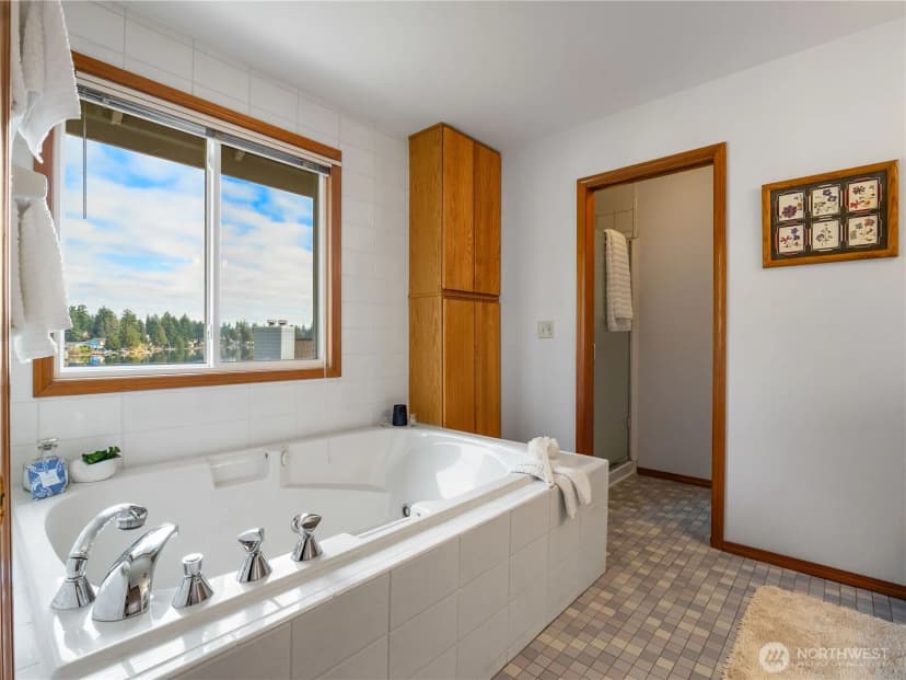Property photo for 30714 19th Avenue S, Federal Way photo 20