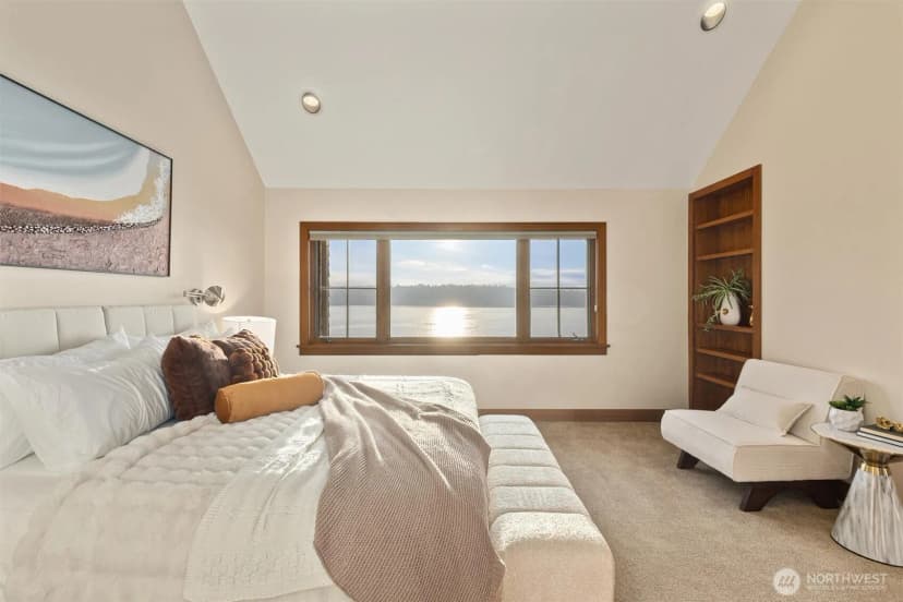 Property photo for 8281 W Mercer Way, Mercer Island photo 21