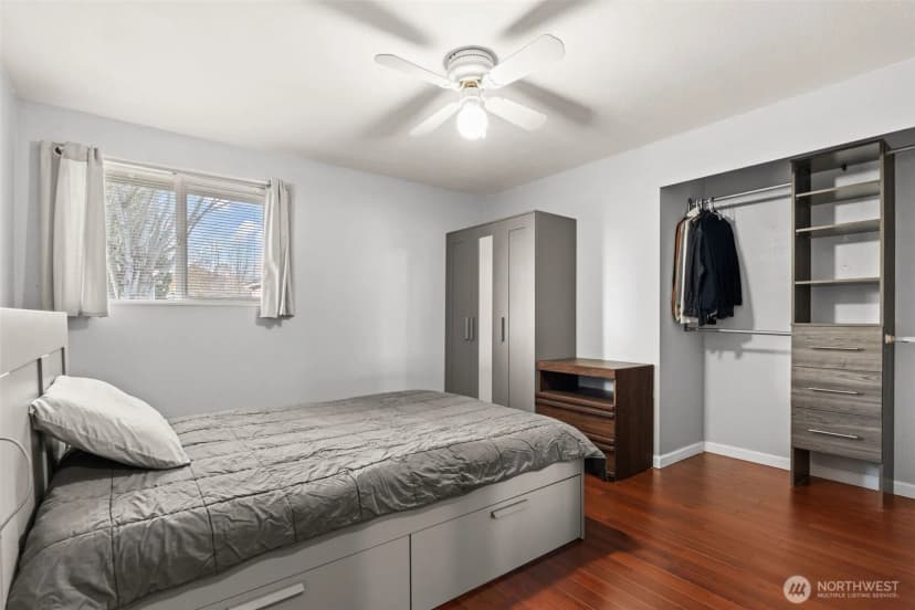 Property photo for 19234 121st Place Se, Kent photo 19
