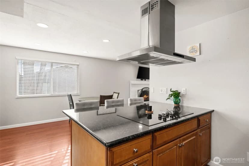 Property photo for 19234 121st Place Se, Kent photo 14