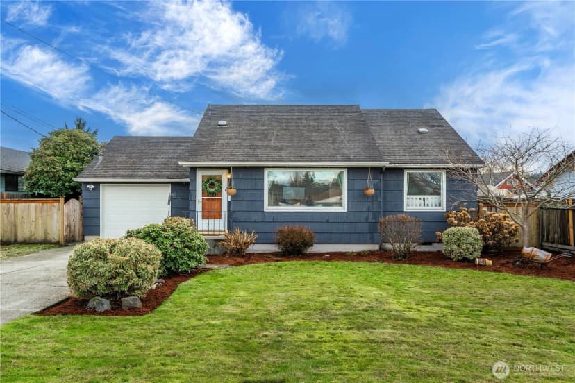 Property photo for 1014 5th Avenue Sw, Puyallup