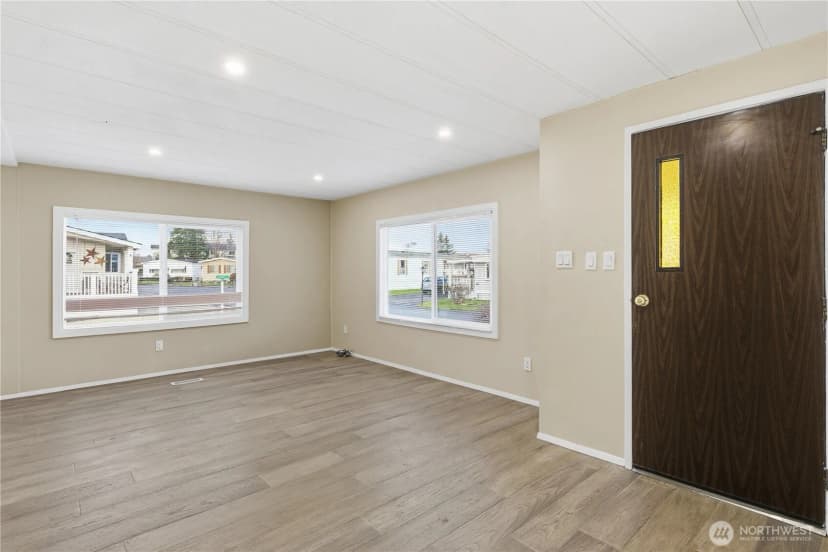 Property photo for 1170 Cedar Drive, Enumclaw photo 5