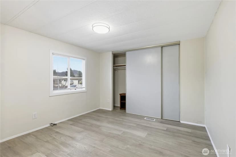 Property photo for 1170 Cedar Drive, Enumclaw photo 11