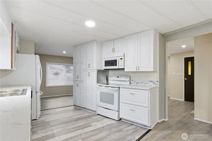 Property photo for 1170 Cedar Drive, Enumclaw photo 6